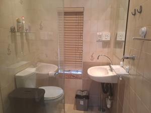 To Let 1 Bedroom Property for Rent in Illovo Gauteng