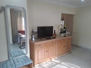 To Let 1 Bedroom Property for Rent in Illovo Gauteng