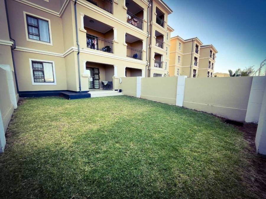 To Let 1 Bedroom Property for Rent in Blue Hills Gauteng