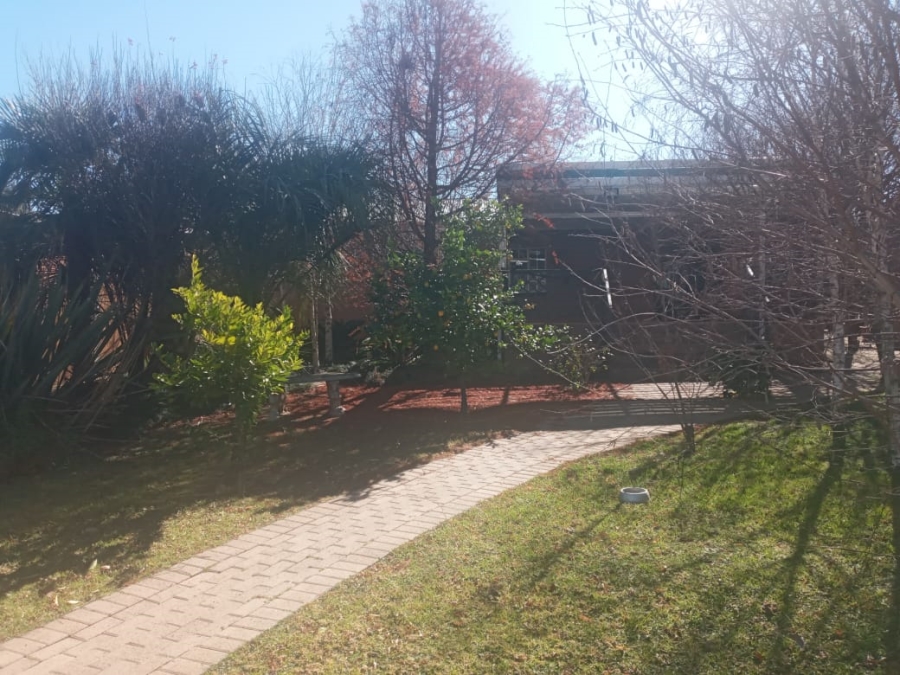 3 Bedroom Property for Sale in Rothdene Gauteng