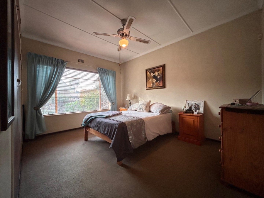3 Bedroom Property for Sale in Verwoerdpark Gauteng
