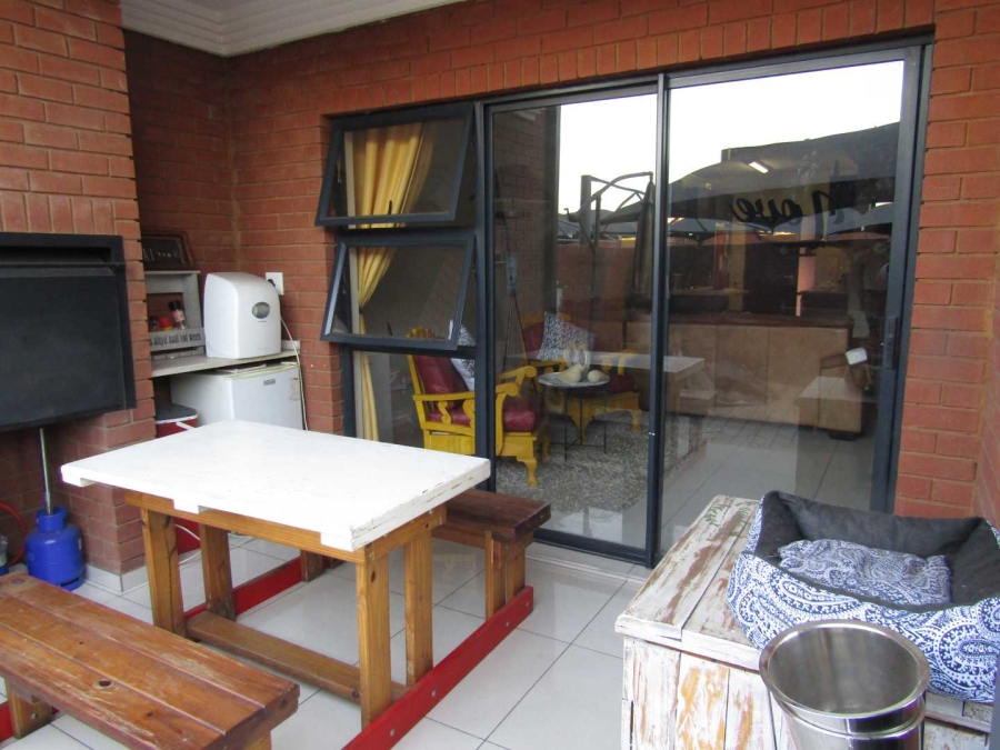 3 Bedroom Property for Sale in Eveleigh Gauteng