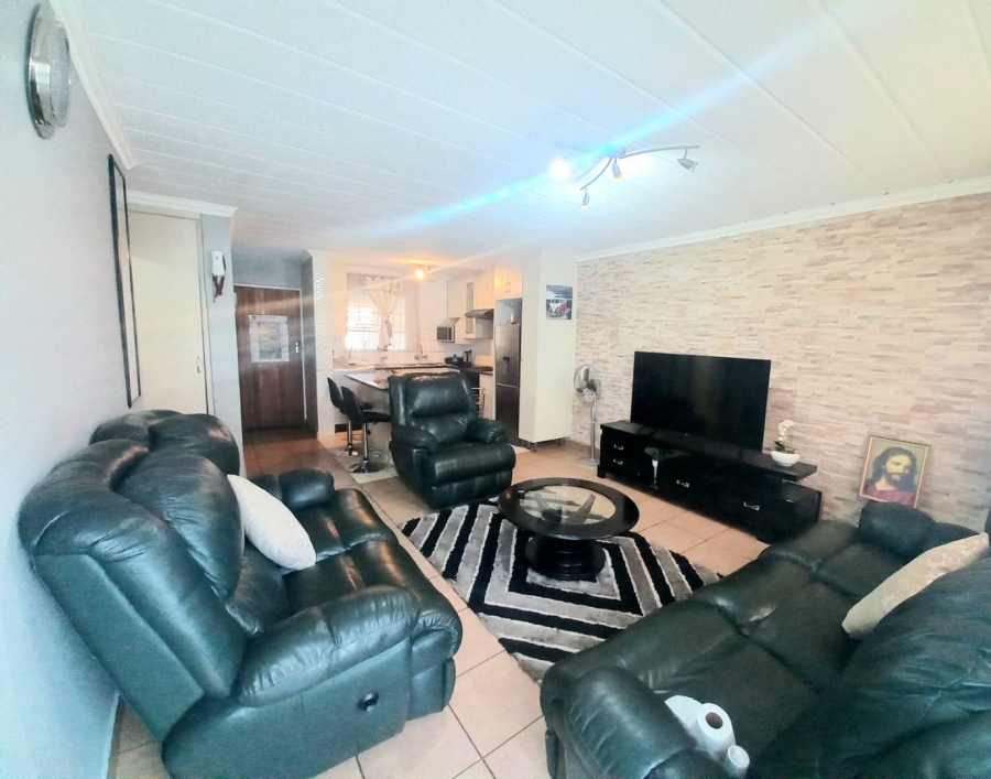 3 Bedroom Property for Sale in Ravenswood Gauteng