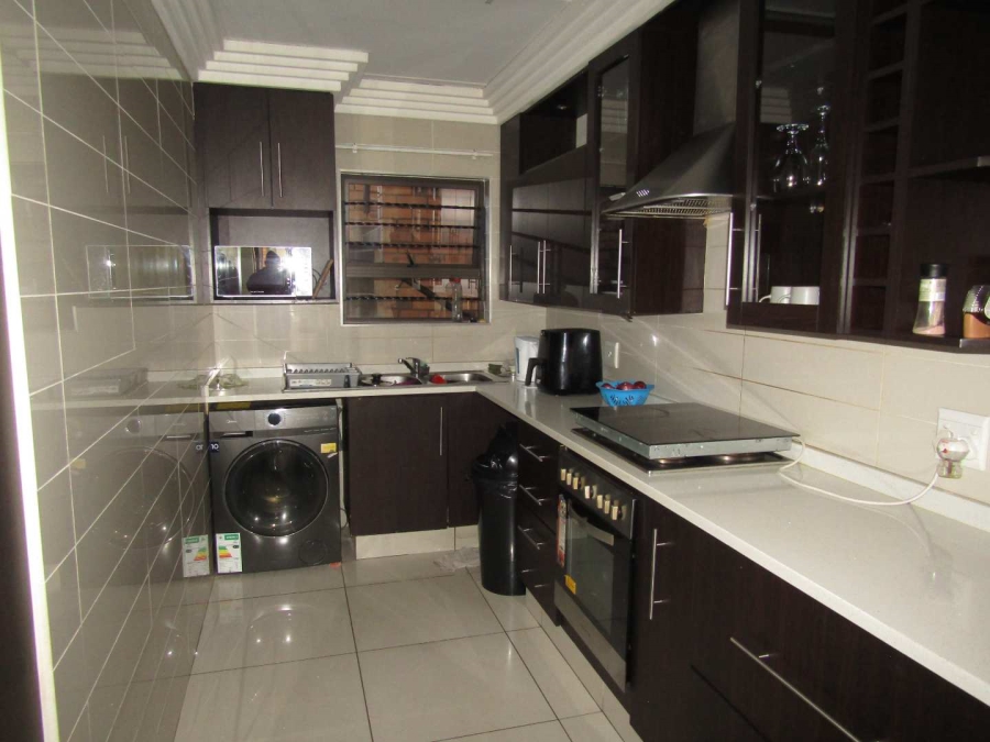 2 Bedroom Property for Sale in Ravenswood Gauteng