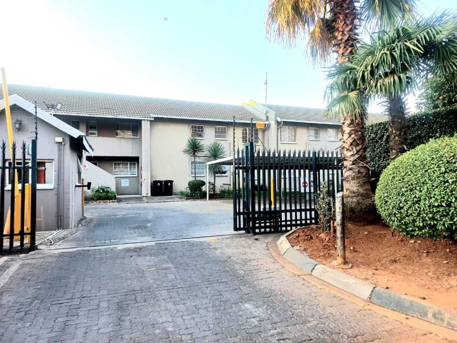 3 Bedroom Property for Sale in Ravenswood Gauteng