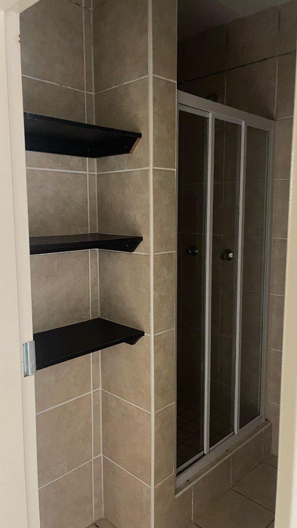 To Let 1 Bedroom Property for Rent in Ruimsig Gauteng