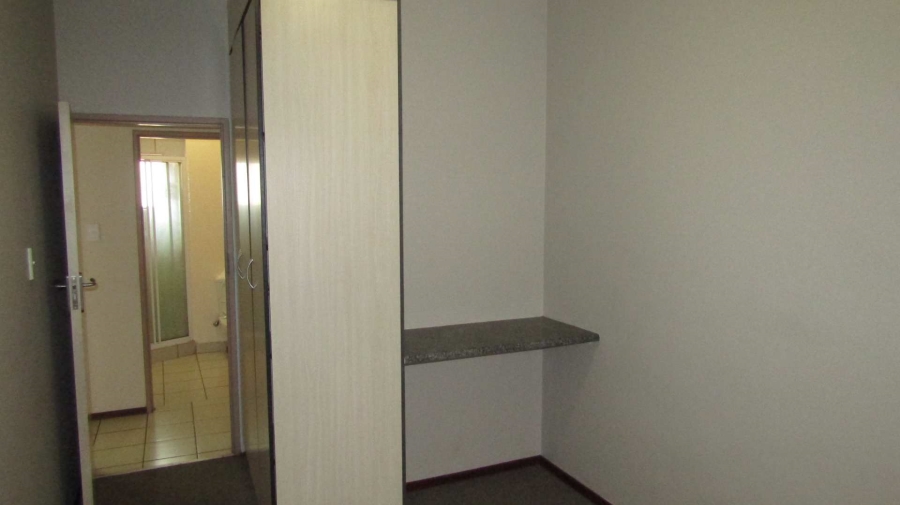 To Let 1 Bedroom Property for Rent in Richmond Gauteng