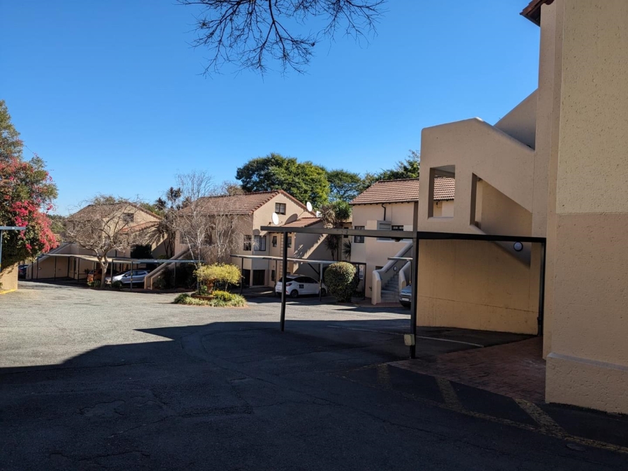 2 Bedroom Property for Sale in Bryanston Gauteng