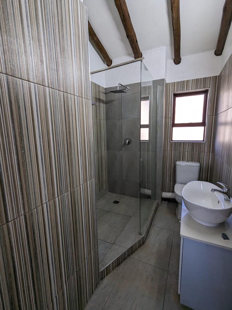 2 Bedroom Property for Sale in Bryanston Gauteng