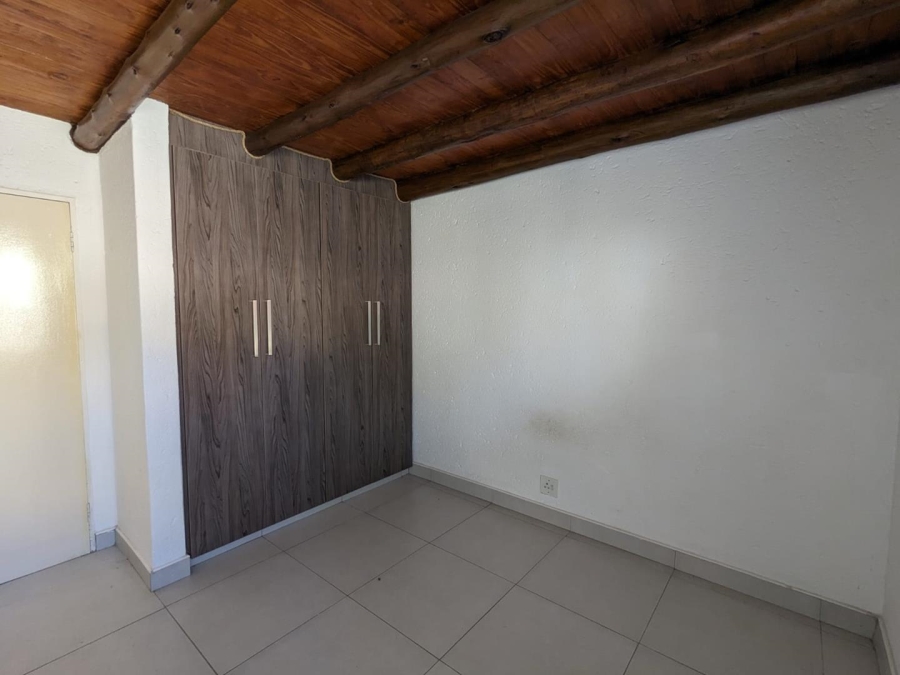 2 Bedroom Property for Sale in Bryanston Gauteng