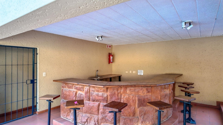 2 Bedroom Property for Sale in Bryanston Gauteng