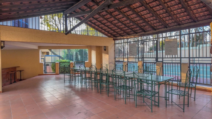 2 Bedroom Property for Sale in Bryanston Gauteng