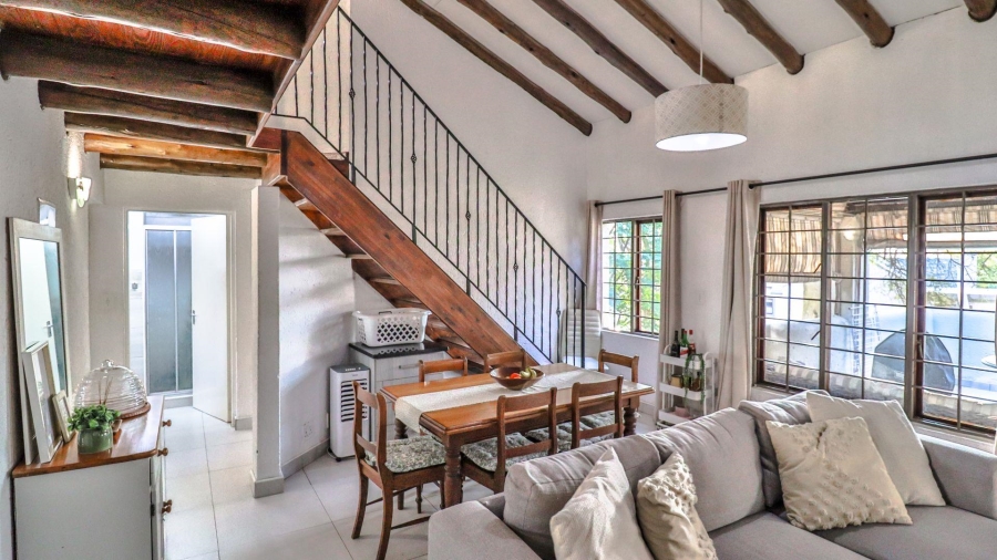 2 Bedroom Property for Sale in Bryanston Gauteng