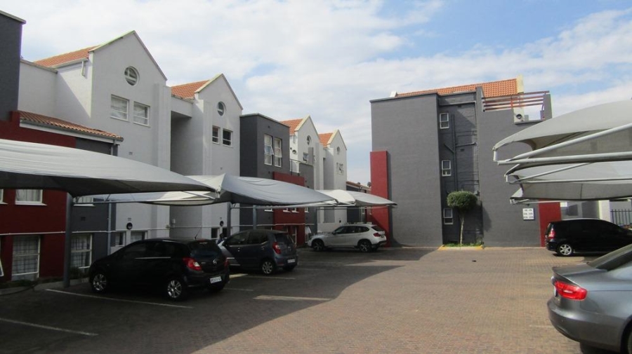 2 Bedroom Property for Sale in Ferndale Gauteng