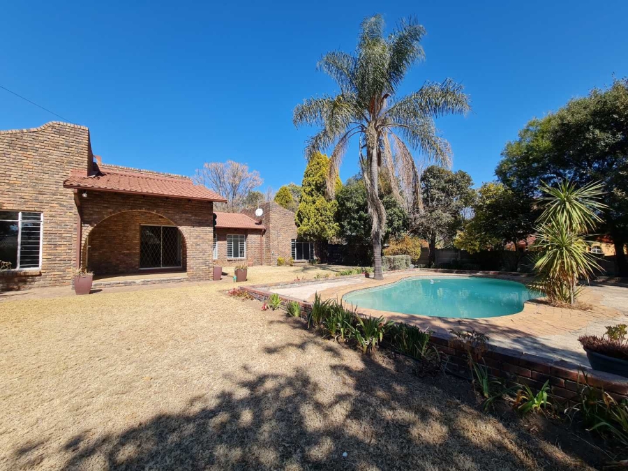 4 Bedroom Property for Sale in Ferndale Gauteng