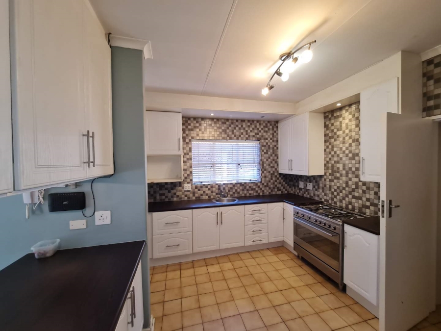 4 Bedroom Property for Sale in Ferndale Gauteng