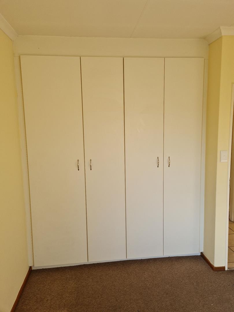 To Let 2 Bedroom Property for Rent in Noordhang Gauteng