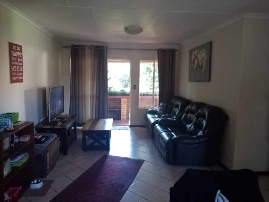2 Bedroom Property for Sale in Wapadrand Gauteng