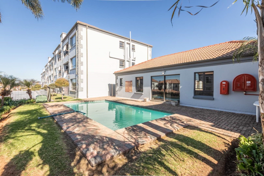 2 Bedroom Property for Sale in Northgate Gauteng