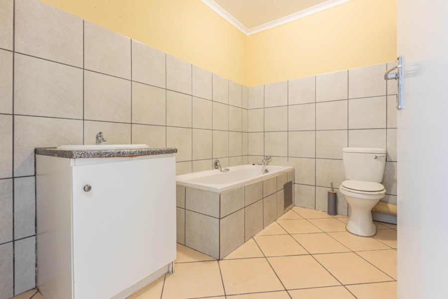 2 Bedroom Property for Sale in Northgate Gauteng