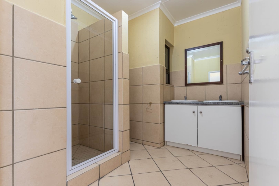 2 Bedroom Property for Sale in Northgate Gauteng