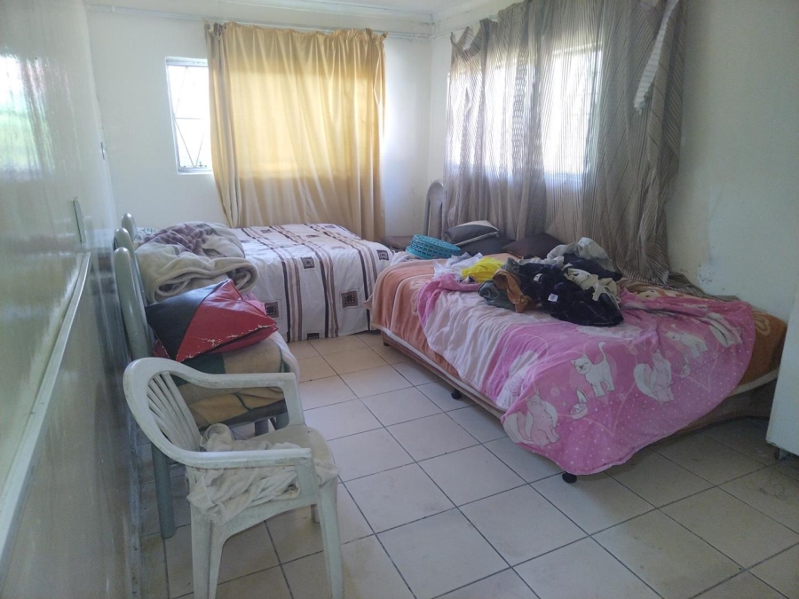 4 Bedroom Property for Sale in Glen Marais Gauteng