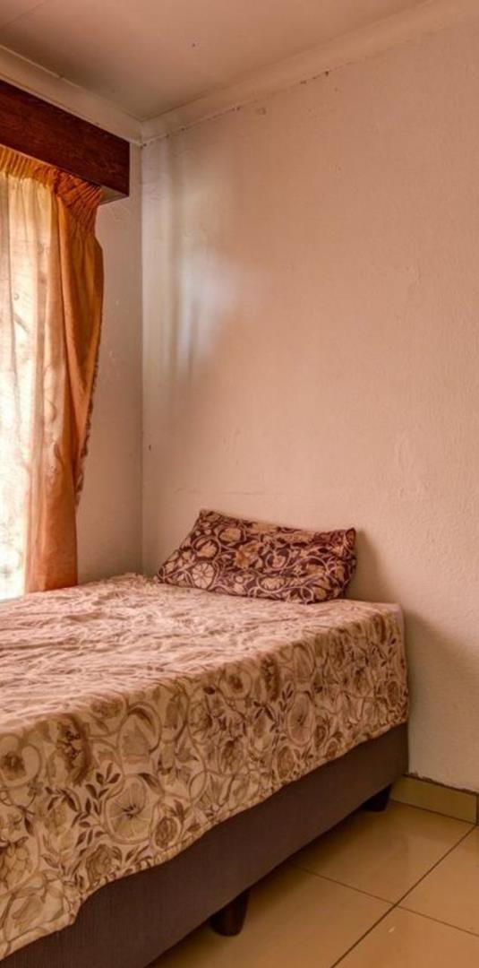 2 Bedroom Property for Sale in Birchleigh Gauteng