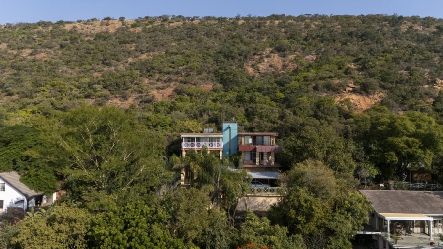 4 Bedroom Property for Sale in Pretoria North Gauteng