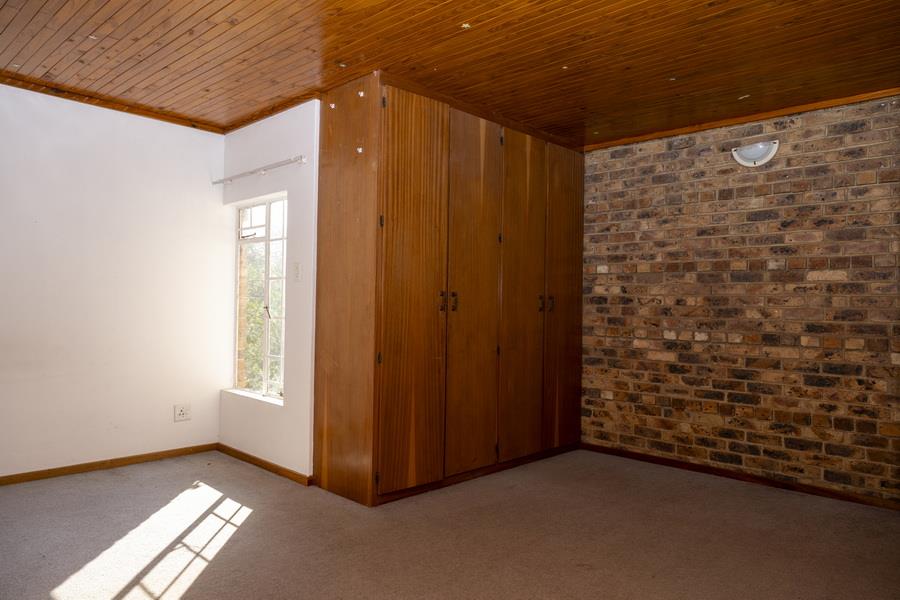 4 Bedroom Property for Sale in Pretoria North Gauteng
