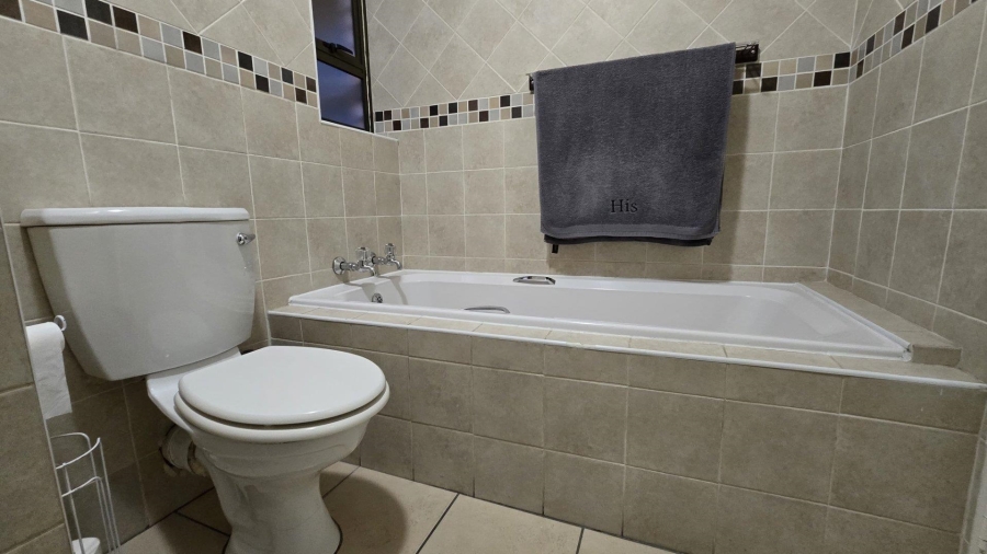 2 Bedroom Property for Sale in New Redruth Gauteng