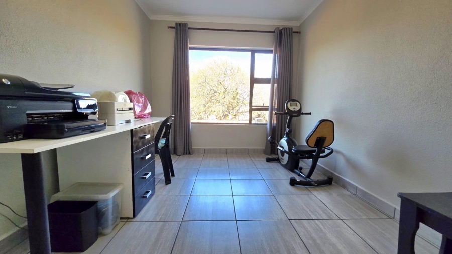 2 Bedroom Property for Sale in New Redruth Gauteng