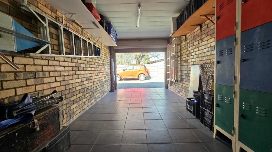 2 Bedroom Property for Sale in New Redruth Gauteng