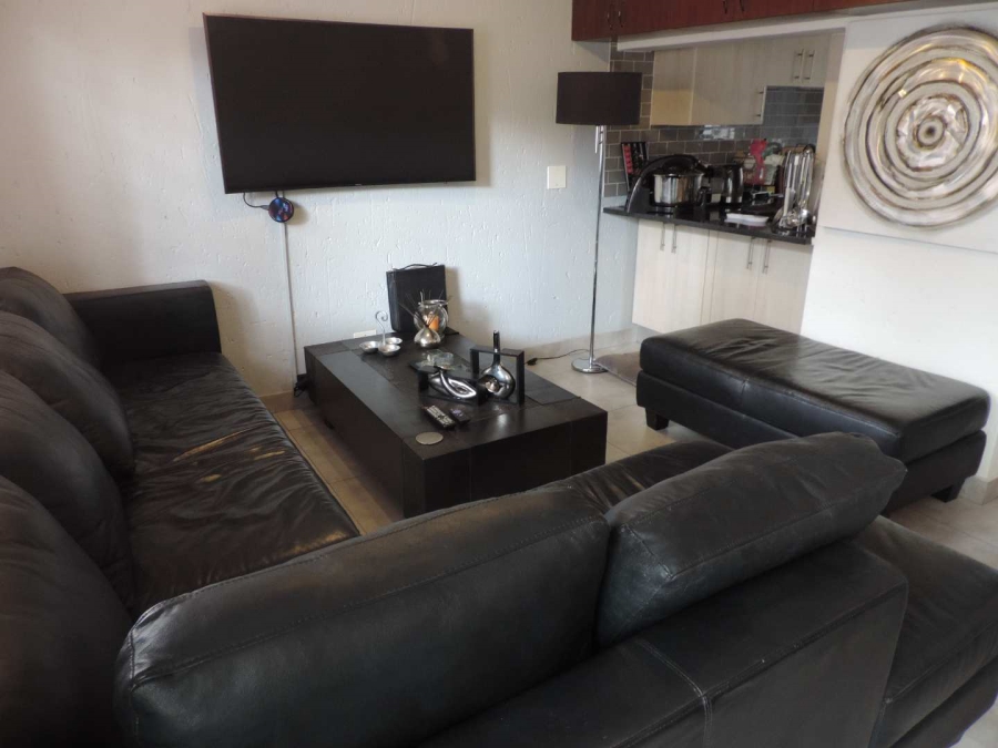 2 Bedroom Property for Sale in Glenvista Gauteng