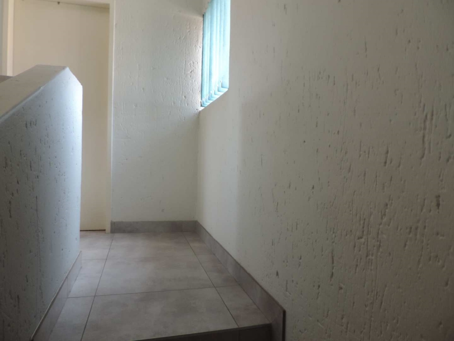 2 Bedroom Property for Sale in Glenvista Gauteng