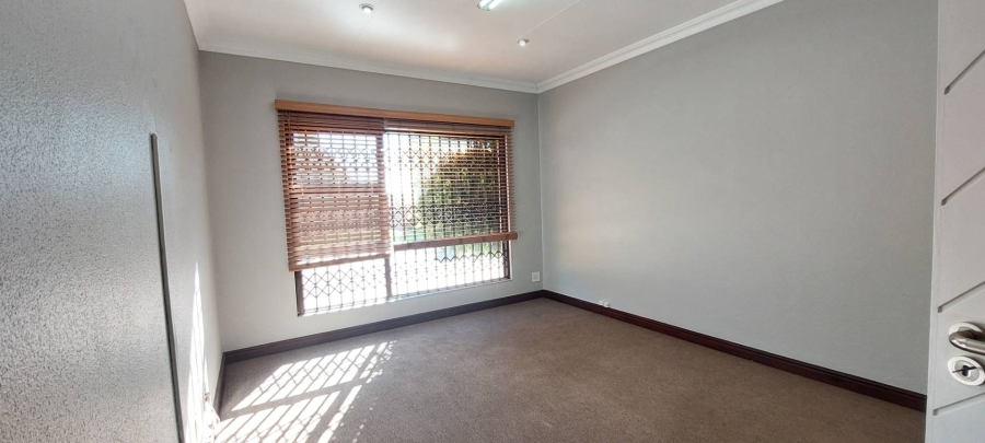 3 Bedroom Property for Sale in Meyersdal Gauteng