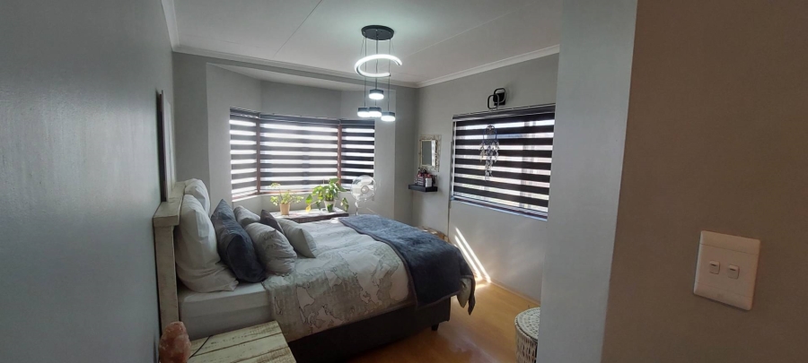 2 Bedroom Property for Sale in Meyersdal Gauteng