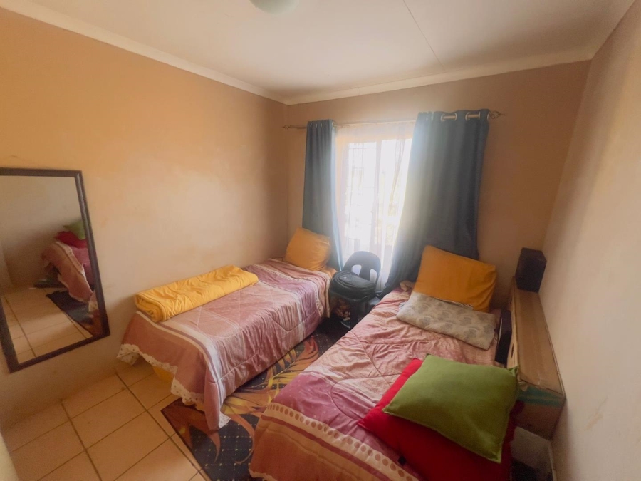 2 Bedroom Property for Sale in The Orchards Gauteng