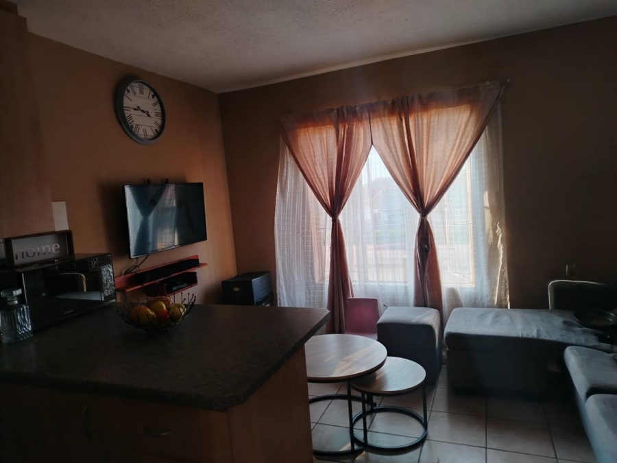 2 Bedroom Property for Sale in The Orchards Gauteng