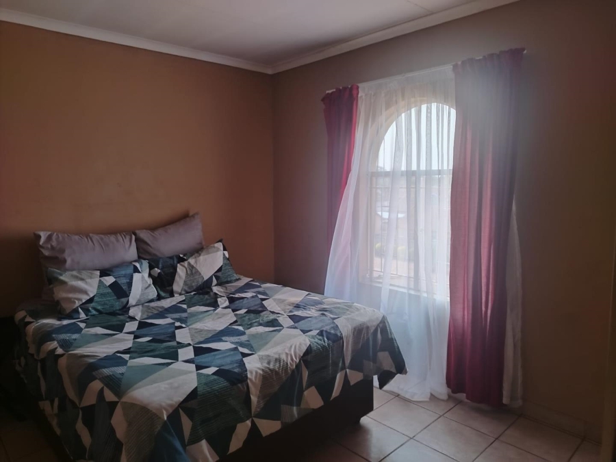 2 Bedroom Property for Sale in The Orchards Gauteng