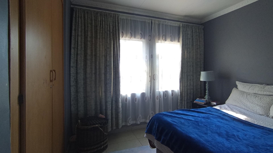 4 Bedroom Property for Sale in Amandasig Gauteng