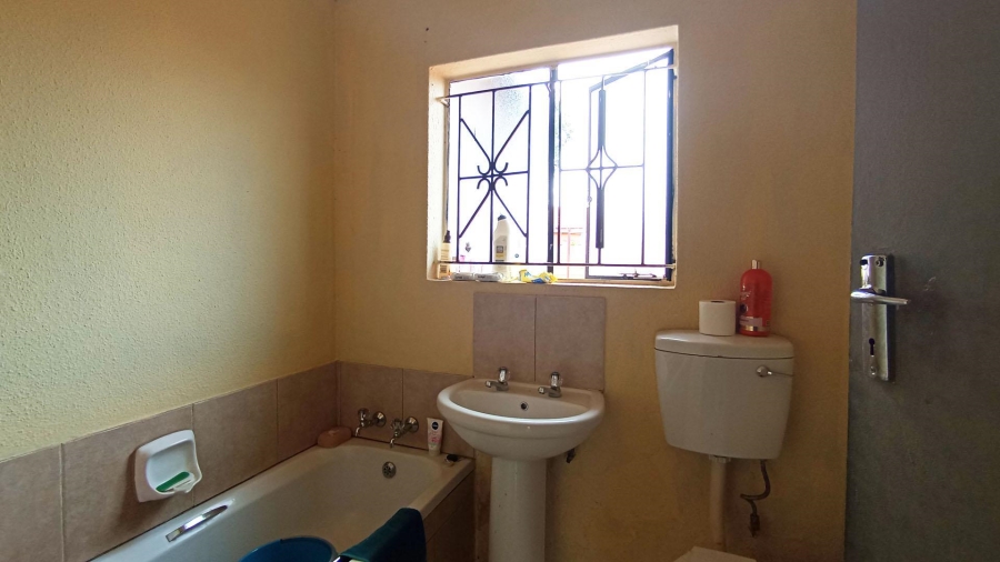 3 Bedroom Property for Sale in Clarina Gauteng