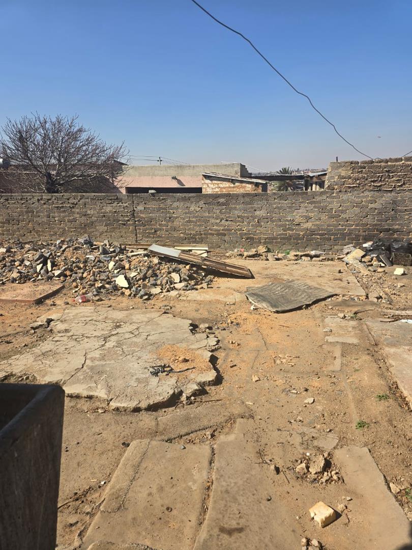 2 Bedroom Property for Sale in Tembisa Gauteng