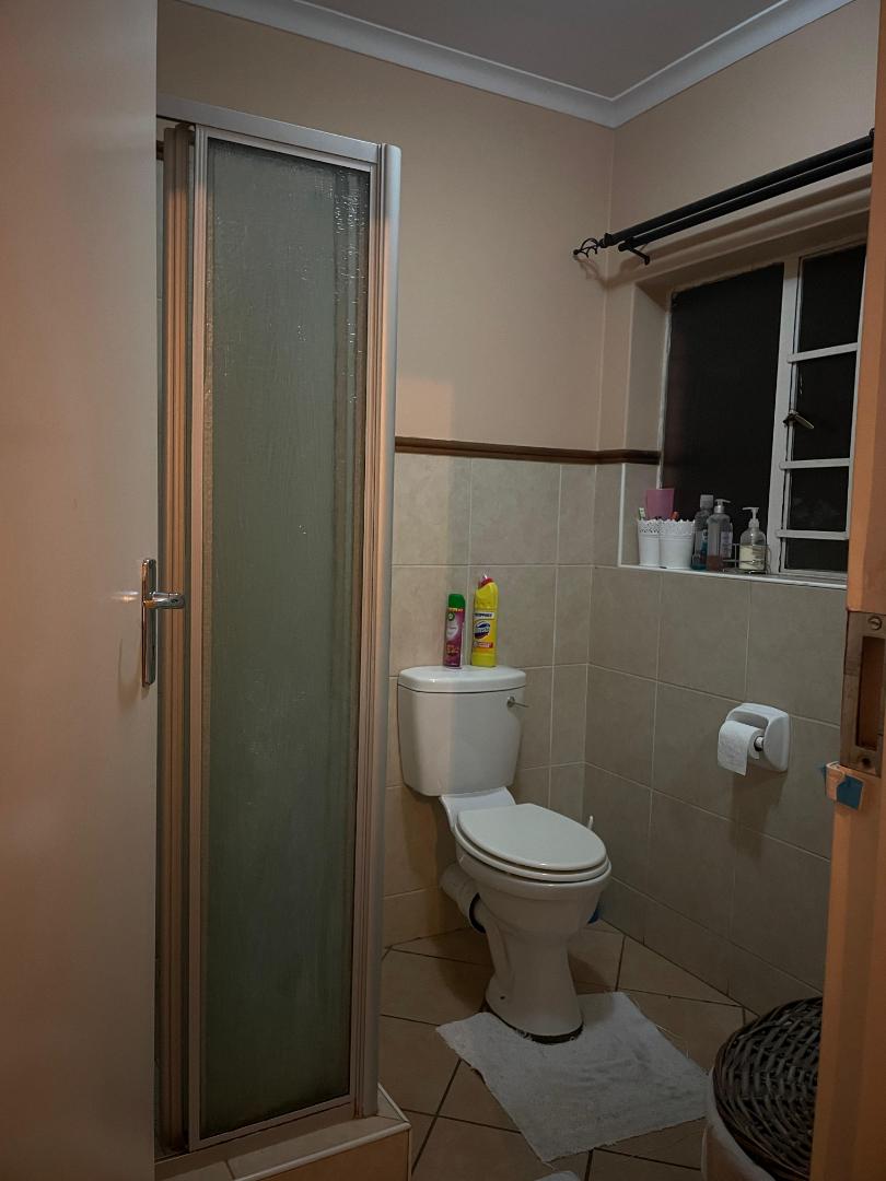 To Let 2 Bedroom Property for Rent in Die Hoewes Gauteng
