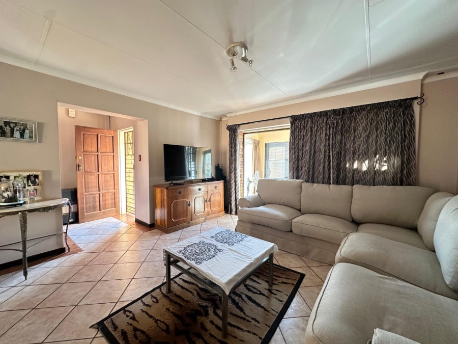 3 Bedroom Property for Sale in Moreleta Park Gauteng