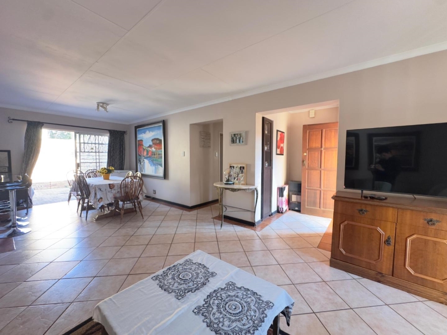 3 Bedroom Property for Sale in Moreleta Park Gauteng