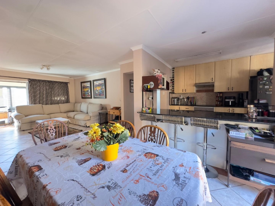 3 Bedroom Property for Sale in Moreleta Park Gauteng