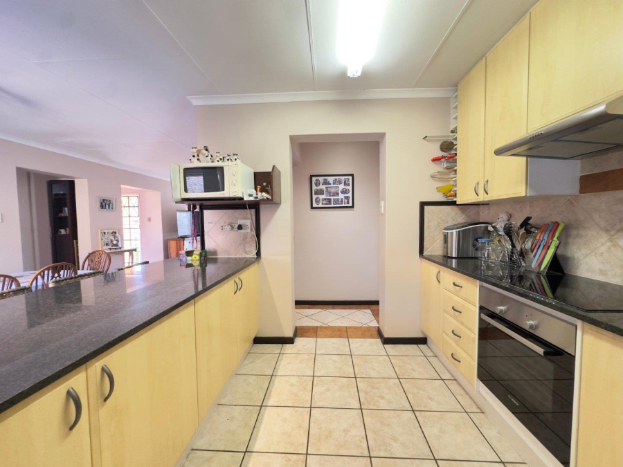 3 Bedroom Property for Sale in Moreleta Park Gauteng