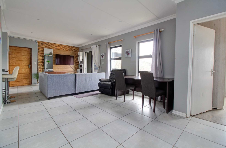 3 Bedroom Property for Sale in Homes Haven Gauteng