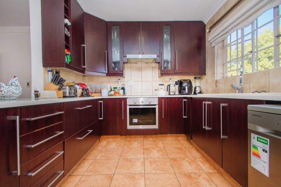 3 Bedroom Property for Sale in Honeydew Grove Gauteng