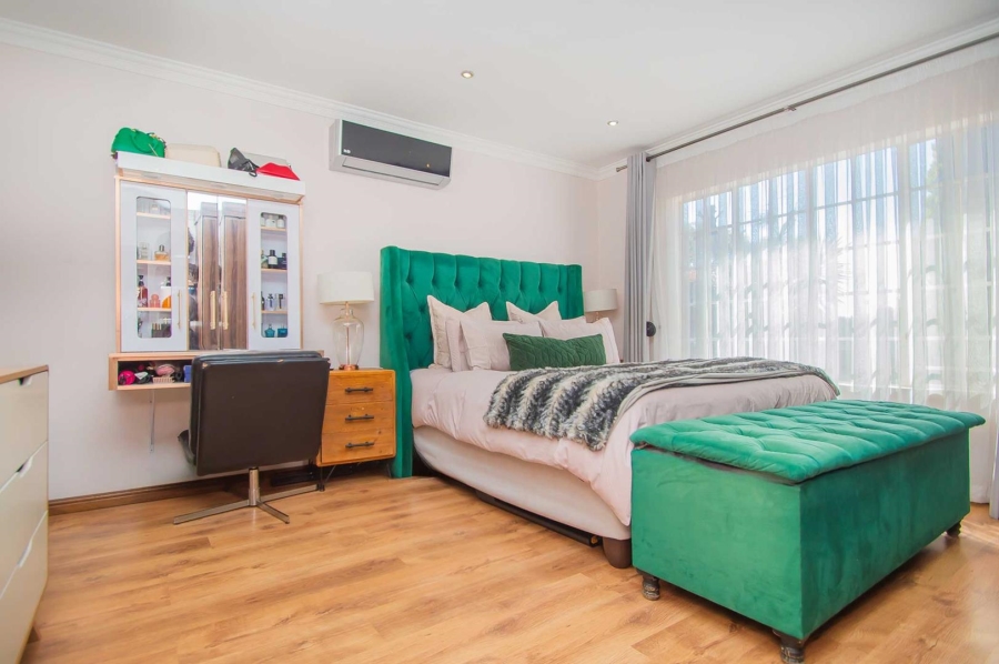 3 Bedroom Property for Sale in Honeydew Grove Gauteng